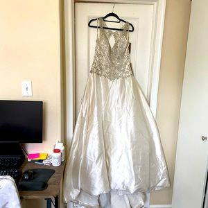 Ivory size 12 wedding dress